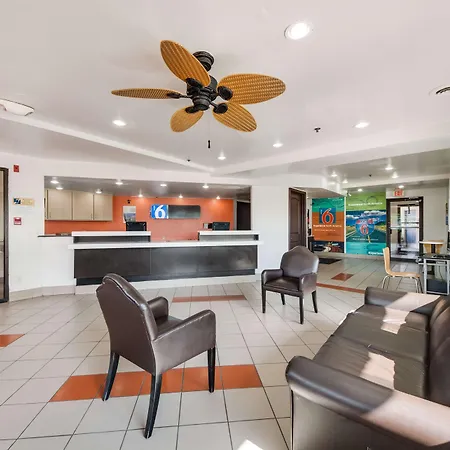 Motel 6-Brownsville, Tx North-2
