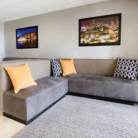 Drury Inn & Suites Kansas City Airport-2