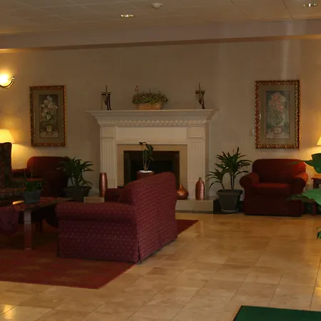 Evergreen Inn & Suites-3