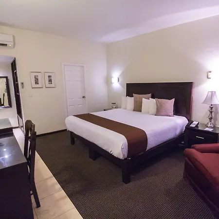 Hotel Del Rio-2