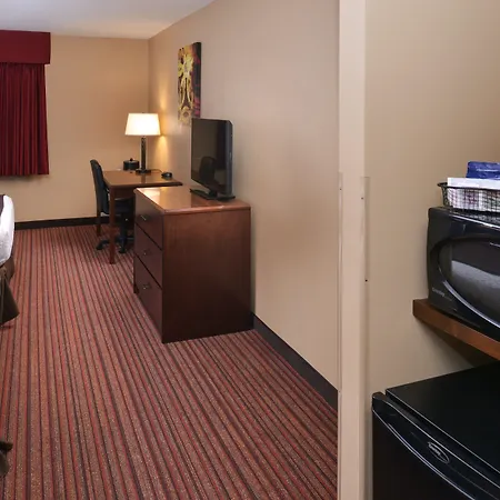 Best Western Woodland Inn-3