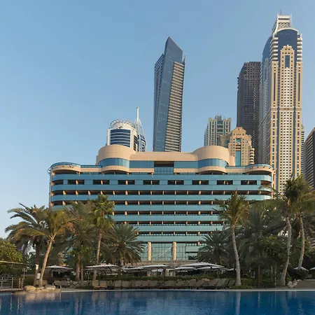 Le Meridien Mina Seyahi Beach Resort & Waterpark-3