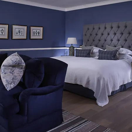 Chewton Glen Hotel - An Iconic Luxury Hotel-3