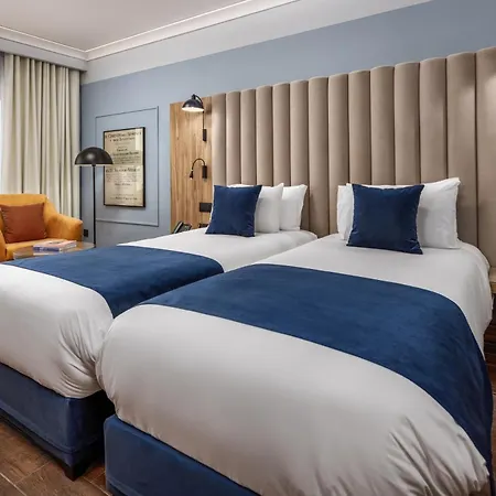 Golden Tulip Vivaldi Hotel-2
