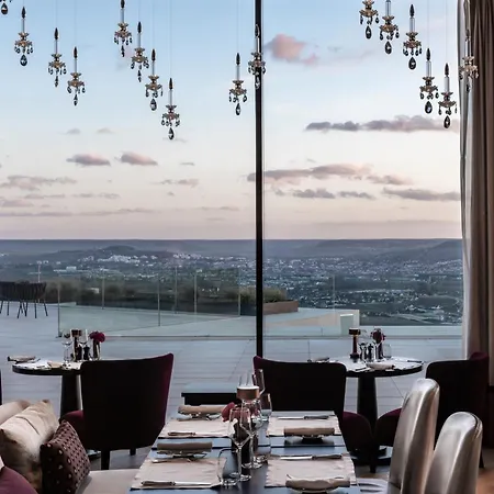 Royal Champagne Hotel & Spa-2