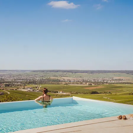 Royal Champagne Hotel&Spa-2