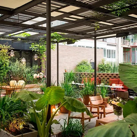 Alexandra Barcelona Hotel, Curio Collection By Hilton-2