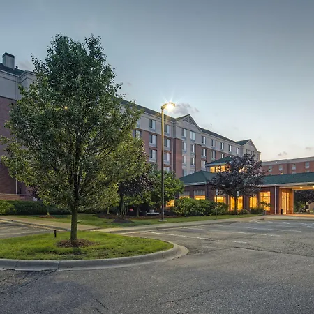 Hilton Garden Inn Detroit Metro Airport-2