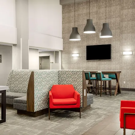 Hampton Inn & Suites Las Vegas-Henderson-3
