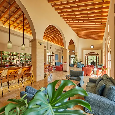 Pula Suites Boutique Resort-3