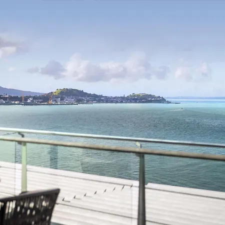 Hilton Auckland-2