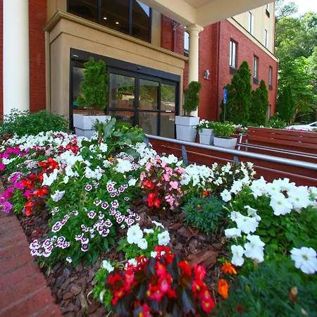 Holiday Inn Express Hotel & Suites - Atlanta/Emory University Area By Ihg-3
