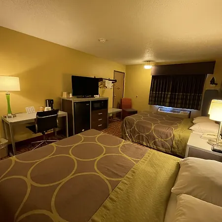 Super 8 By Wyndham Van Buren/Ft. Smith Area-3