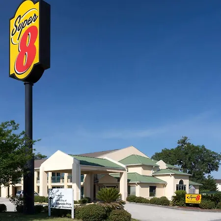 Super 8 By Wyndham Brunswick South I-95-3