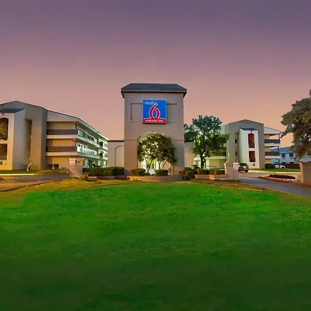 Studio 6-San Antonio, Tx - Airport-2