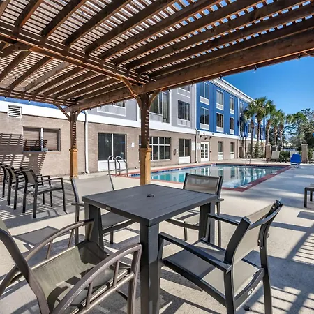 Best Western Plus Flagler Beach Area Inn & Suites-3