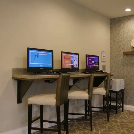 Hampton Inn Hallandale Beach-Aventura-3