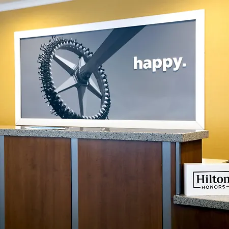Hampton Inn Hallandale Beach-Aventura-2