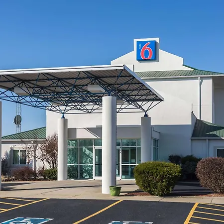 Motel 6 Dale, Indiana Near Holiday World And Splashing Safari#Central Time #I64 Highway-3