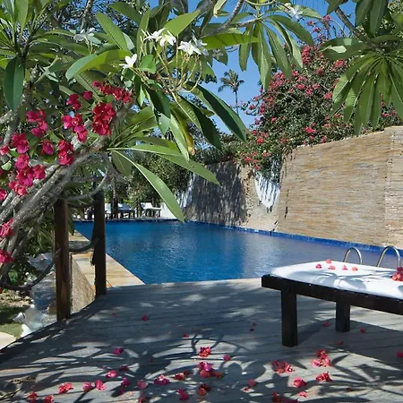 My Blue Hotel-3