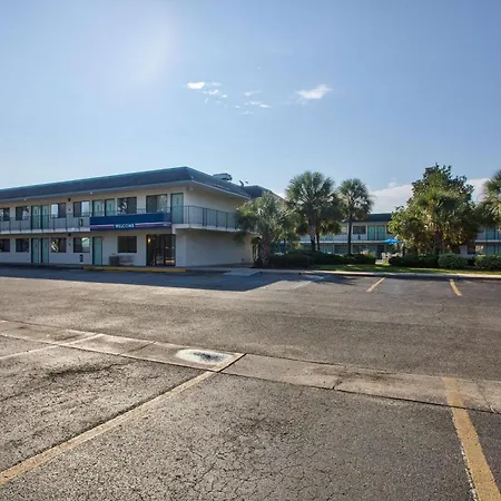 Motel 6-Valdosta, Ga - University-3