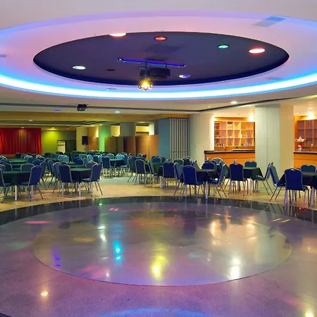 Hotel Puente Real-2