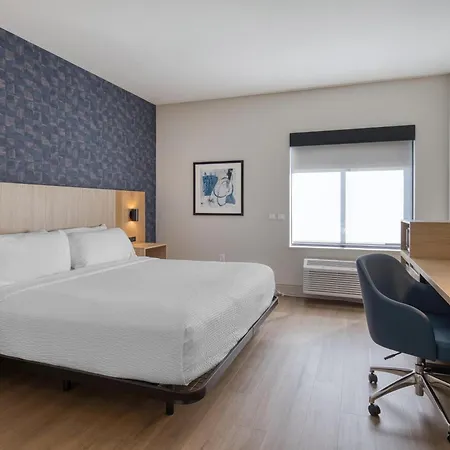 Best Western Byron Center-3