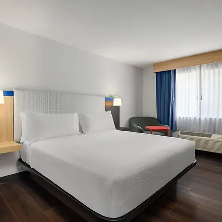 Garner Hotel Boise Airport By Ihg-3