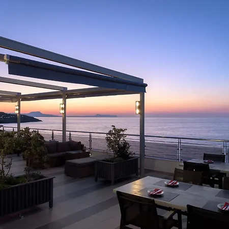 Macaris Suites & Spa-2