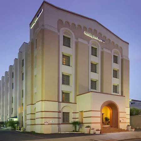 Holiday Inn Express San Antonio North Riverwalk Area By Ihg-3