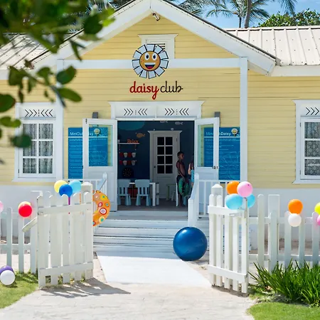 Ocean Blue & Sand Beach Resort-3
