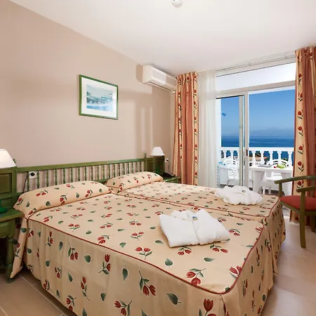 Hotel Blue Sea Lagos de Cesar-2