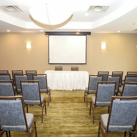 Courtyard By Marriott Toronto Brampton-2