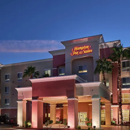 Hampton Inn & Suites Phoenix-Surprise-2