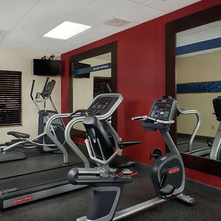 Hampton Inn & Suites Phoenix-Surprise-3