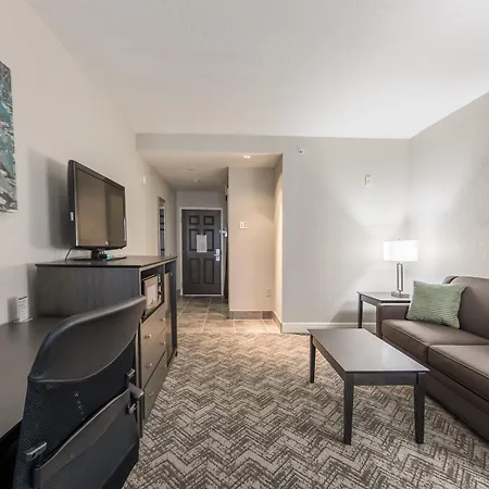 Best Western Plus Sebastian Hotel & Suites-3