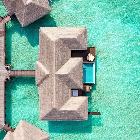 Sheraton Maldives Full Moon Resort & Spa-2