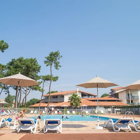Sowell Family Pignada Plage-2