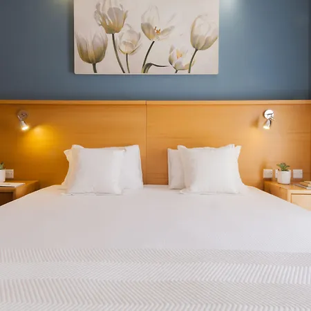 Alexandra Hotel-2