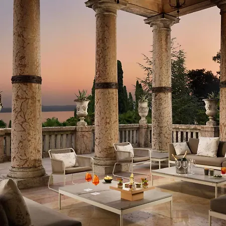 Villa Cortine Palace Relais Chateaux-3
