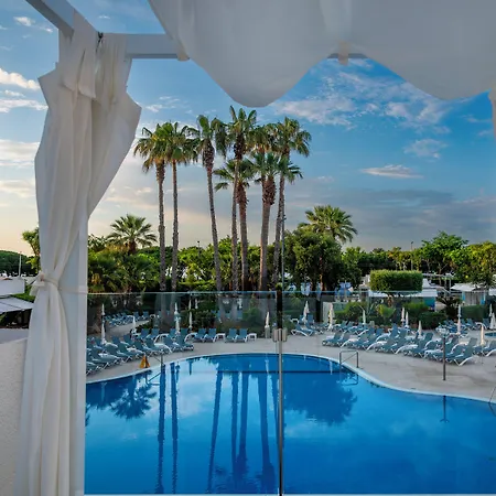 Aqua Hotel Aquamarina & Spa-3