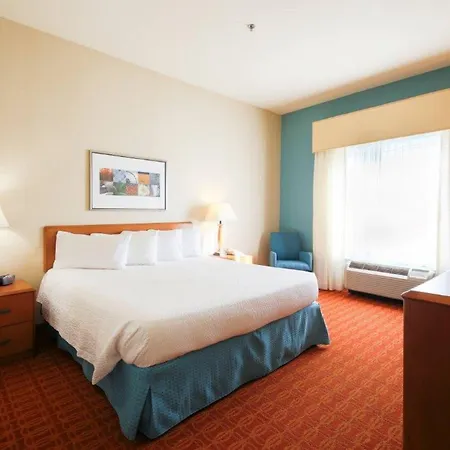 Fairfield Inn & Suites Warner Robins-2