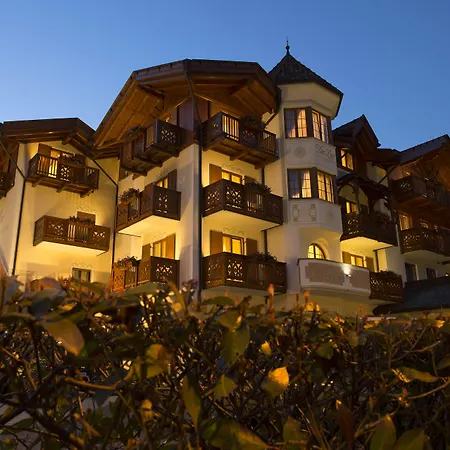 Hotel Du Lac-2