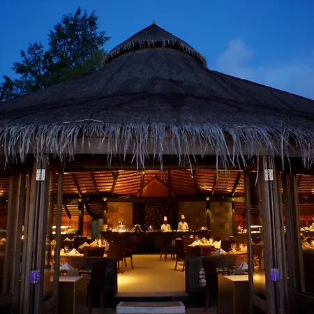 Komandoo Island Resort & Spa (Adults Only)-2