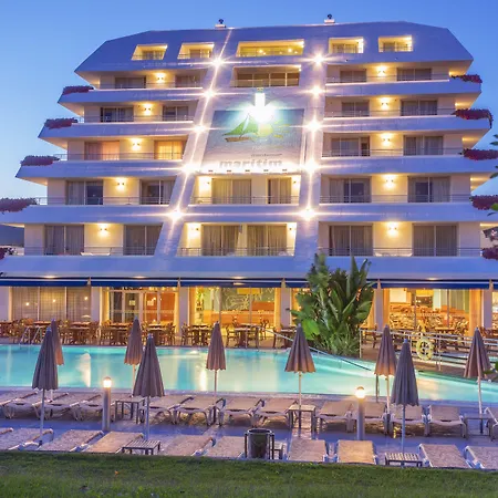 Hotel Montemar Maritim-2