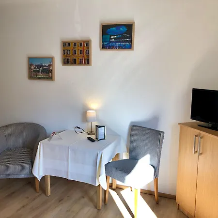 Hotel Schöne Aussicht-2