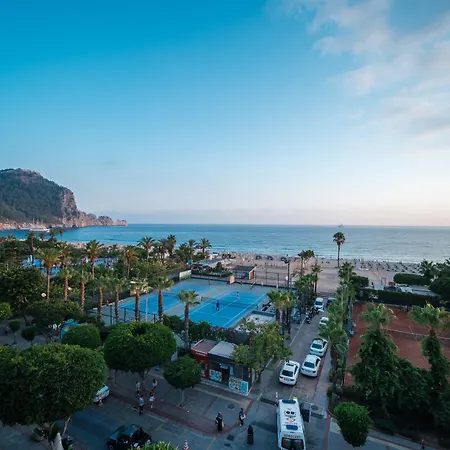 Riviera Hotel & Spa-2