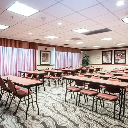Hampton Inn Montgomery-South-Airport-2
