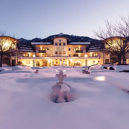 Alpenpalace Luxury Hideaway & Spa Retreat-3