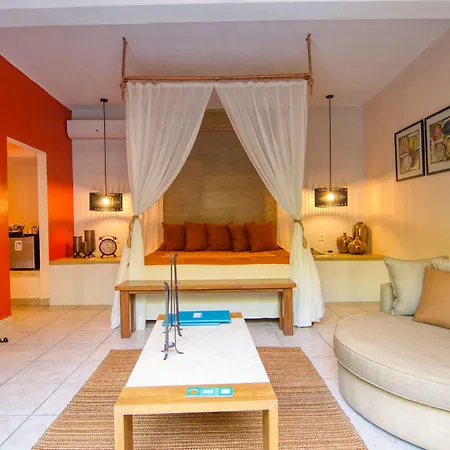 Casa Cupula LGBT Luxury Resort-3
